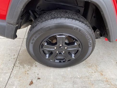 Used 2021 Jeep Wrangler Unlimited Sport image 12