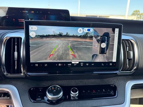 New 2026 Ford Expedition Tremor image 30