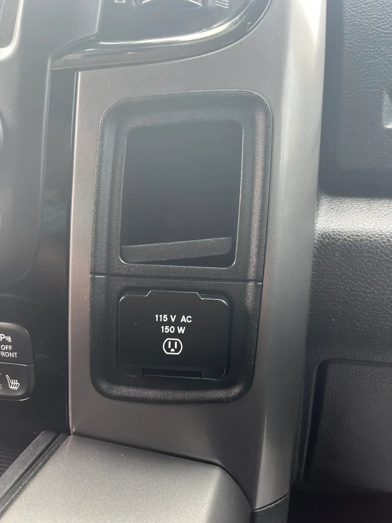 Used 2017 RAM 1500 Sport w/ Convenience Group AWD/4WD image 36