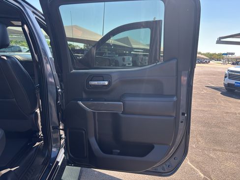 Used 2021 GMC Sierra 1500 AT4 AWD/4WD image 18