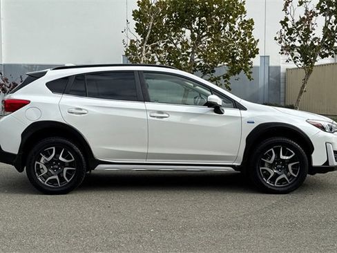 Certified 2021 Subaru Crosstrek Hybrid w/ Popular Package #3 image 3