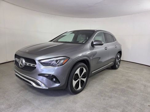 Certified 2025 Mercedes-Benz GLA 250 4MATIC image 9