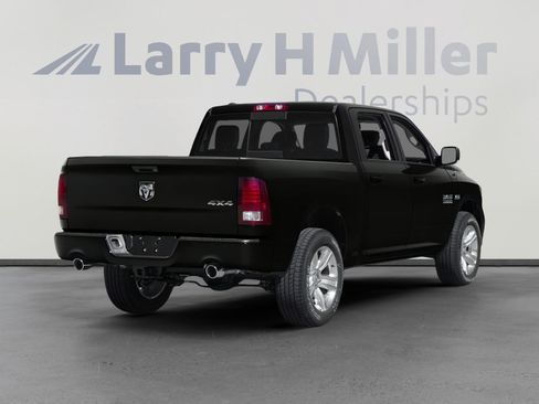 Used 2014 RAM 1500 Limited AWD/4WD image 2