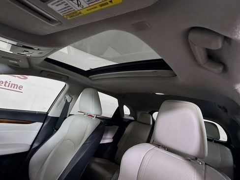 Used 2018 Lexus RX 350 AWD w/ Premium Package image 11