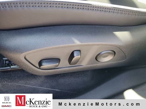 New 2026 GMC Acadia Denali w/ Super Cruise Package FWD image 7