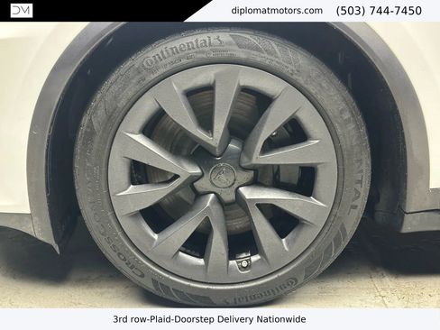 Used 2022 Tesla Model X Plaid image 36