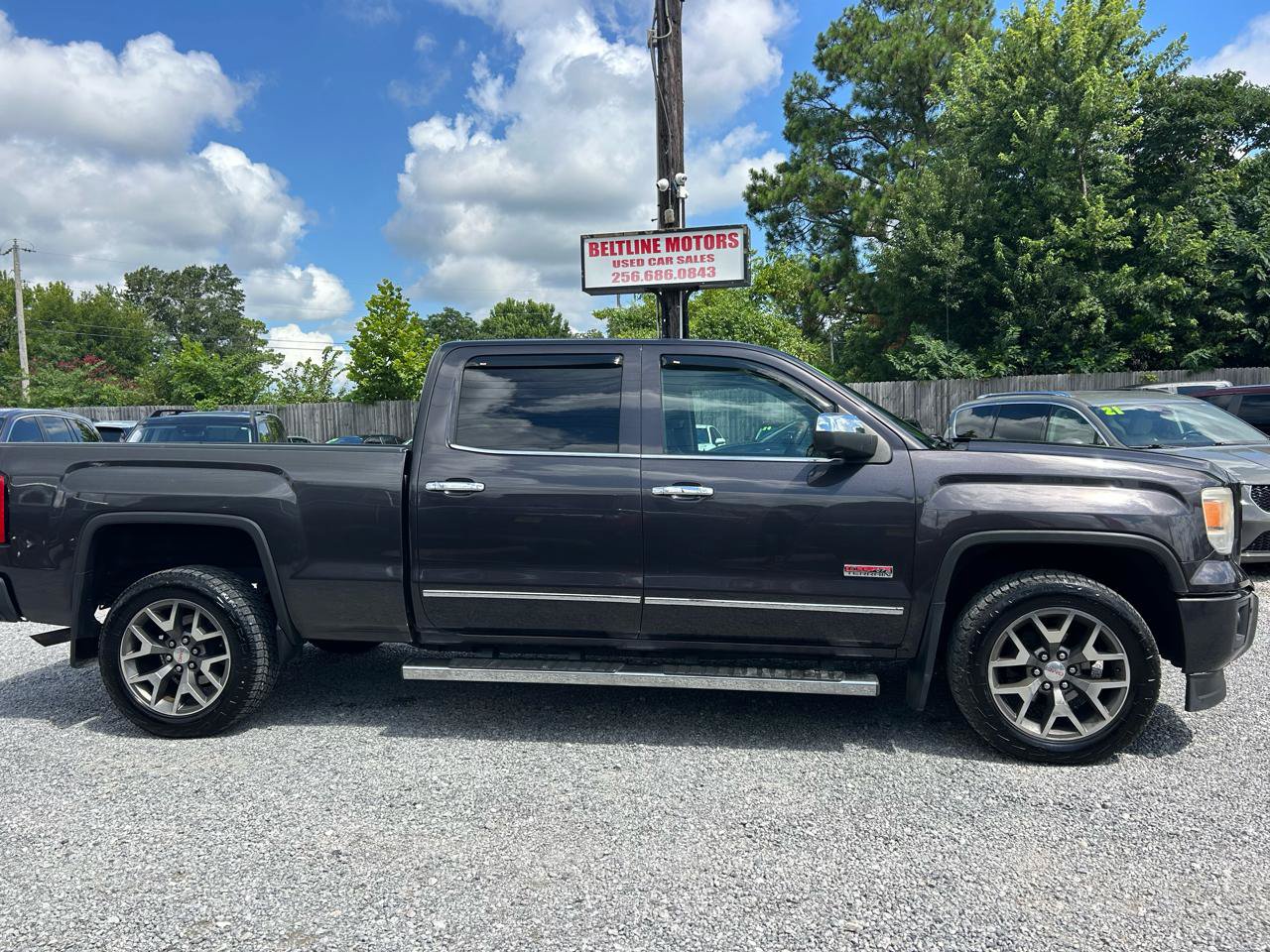 Used 2014 GMC Sierra 1500 SLT w/ All-Terrain Package AWD/4WD image 3