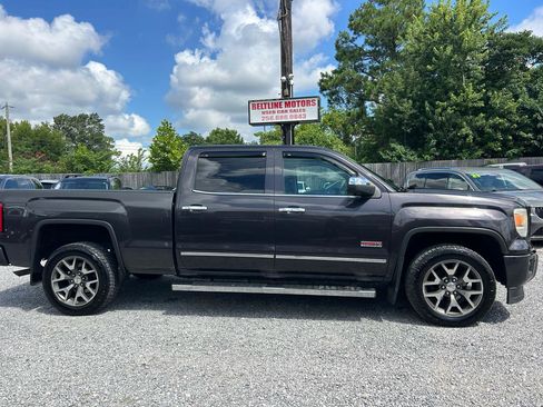 Used 2014 GMC Sierra 1500 SLT w/ All-Terrain Package AWD/4WD image 3