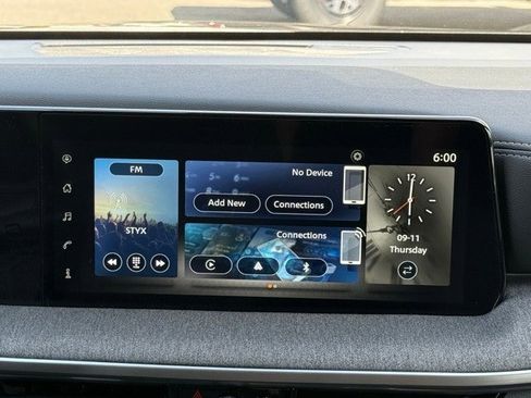 New 2025 Nissan Kicks SV image 23