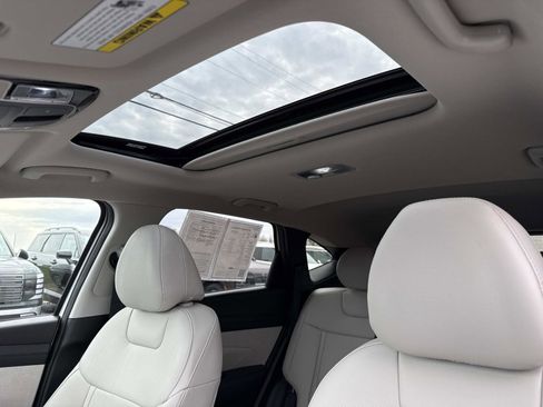 Used 2025 Hyundai Tucson SEL image 3