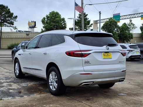 Used 2018 Buick Enclave Essence w/ Trailering Package FWD image 23