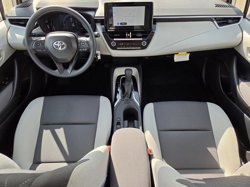 Used 2026 Toyota Corolla LE FWD image 12
