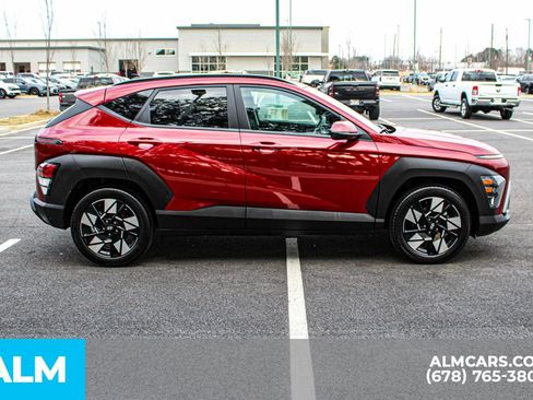 Used 2025 Hyundai Kona SEL image 8