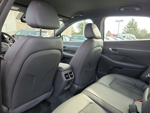 Used 2020 Hyundai Sonata SEL Plus image 14