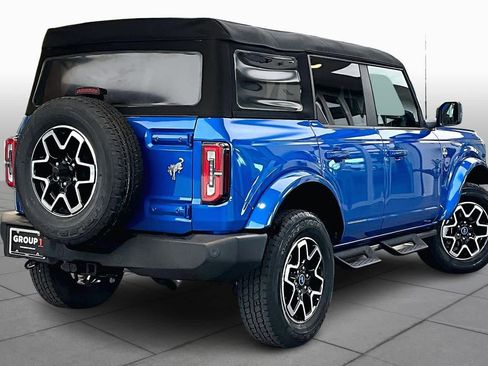 Used 2023 Ford Bronco Outer Banks image 13