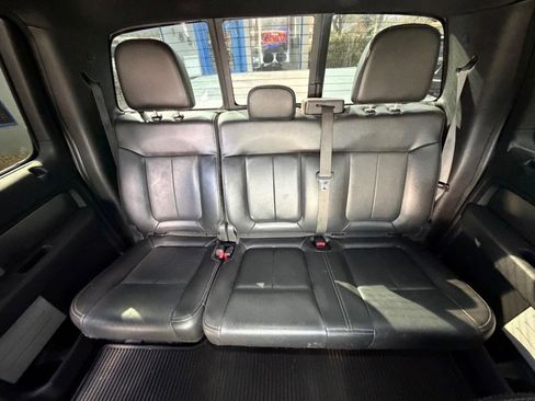 Used 2014 Ford F150 FX4 w/ Equipment Group 402A Luxury AWD/4WD image 20