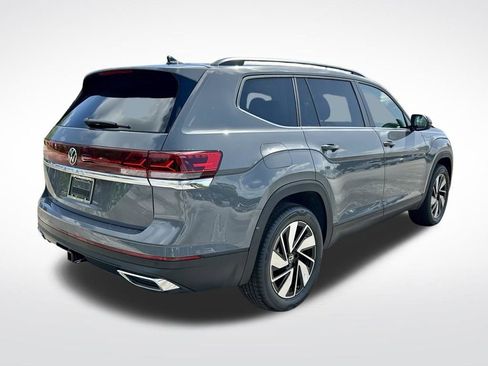 New 2026 Volkswagen Atlas SE FWD image 5