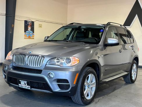 Used 2012 BMW X5 xDrive35d AWD/4WD image 1