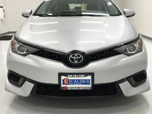Used 2017 Toyota Corolla iM w/ All-Weather Mat Package FWD image 12