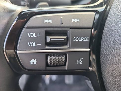 Used 2024 Honda Civic Sport image 25