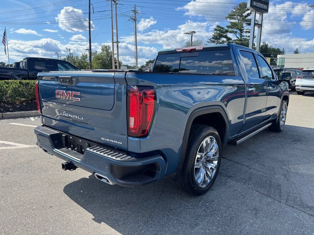Used 2025 GMC Sierra 1500 Denali w/ Denali Reserve Package AWD/4WD image 6