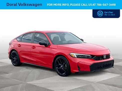 Used 2025 Honda Civic Sport image 2