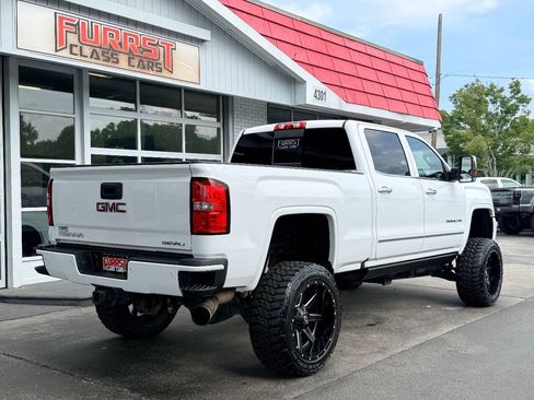 Used 2015 GMC Sierra 2500 Denali w/ Duramax Plus Package AWD/4WD image 3