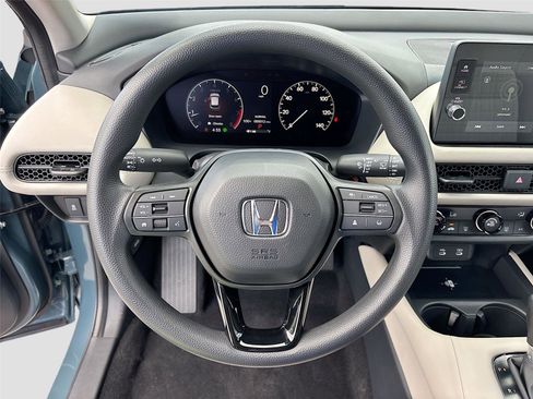 Certified 2026 Honda HR-V LX image 13