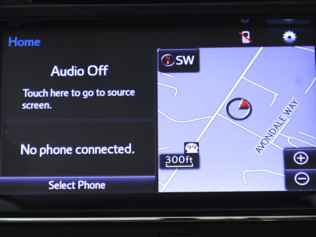 Used 2015 Toyota Avalon Limited FWD image 16