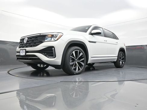 New 2026 Volkswagen Atlas Cross Sport SEL Premium R-Line AWD/4WD image 23