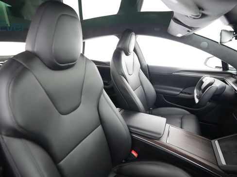 Used 2022 Tesla Model S AWD/4WD image 23