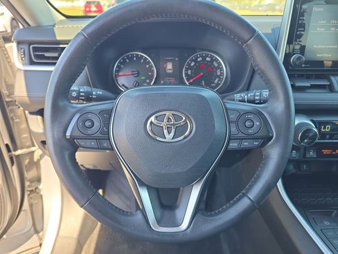 Used 2020 Toyota RAV4 XLE w/ Convenience Package AWD/4WD image 24