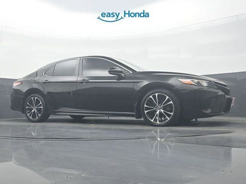 Used 2020 Toyota Camry SE image 26