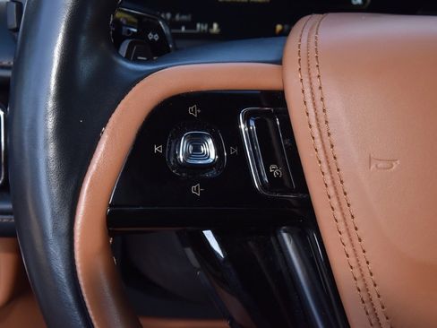 Certified 2022 Lincoln Aviator Black Label w/ Class IV Trailer Tow Package image 27