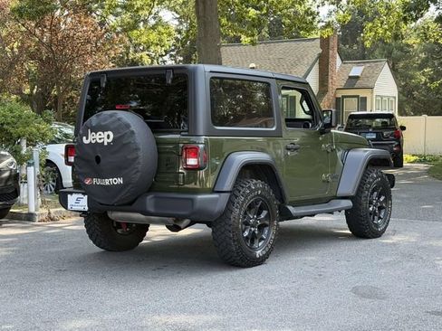 Used 2022 Jeep Wrangler Sport AWD/4WD image 7