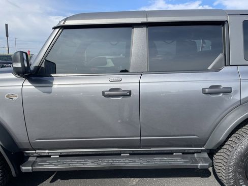 Used 2022 Ford Bronco Wildtrak image 31