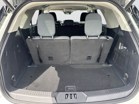Used 2025 Ford Explorer Active RWD image 34