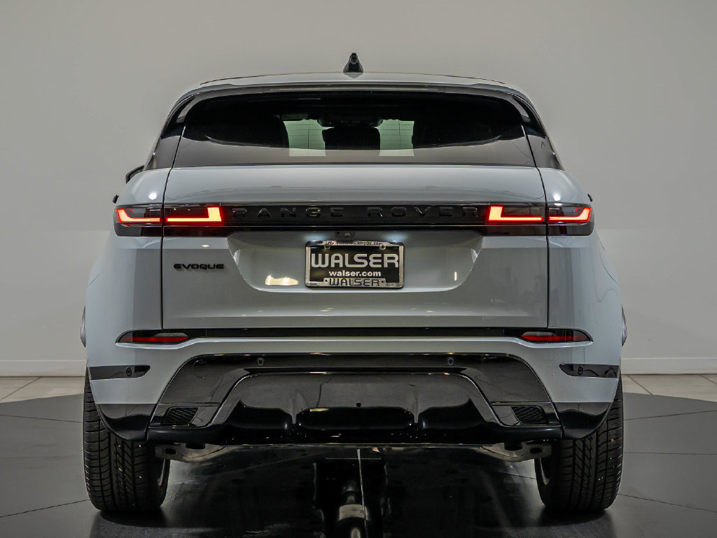 Certified 2026 Land Rover Range Rover Evoque Dynamic SE AWD/4WD image 6