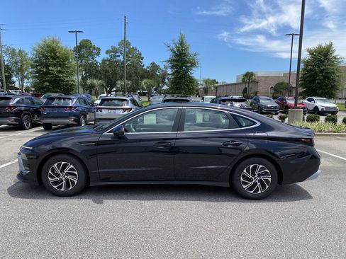 New 2026 Hyundai Sonata Blue FWD image 5