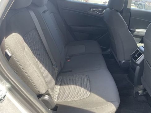 Used 2025 Kia Sportage LX FWD image 37
