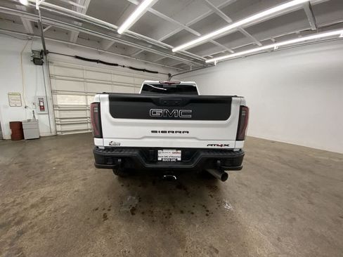 Used 2026 GMC Sierra 2500 AT4X w/ AT4X AEV Edition image 5