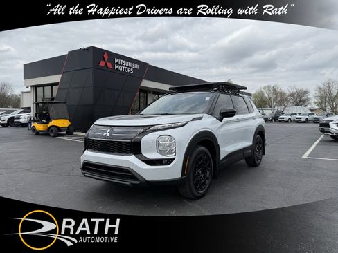 New 2026 Mitsubishi Outlander Trail Edition image 4