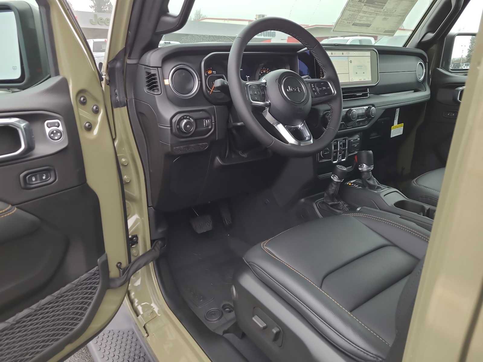 New 2026 Jeep Wrangler Unlimited Sahara AWD/4WD image 10