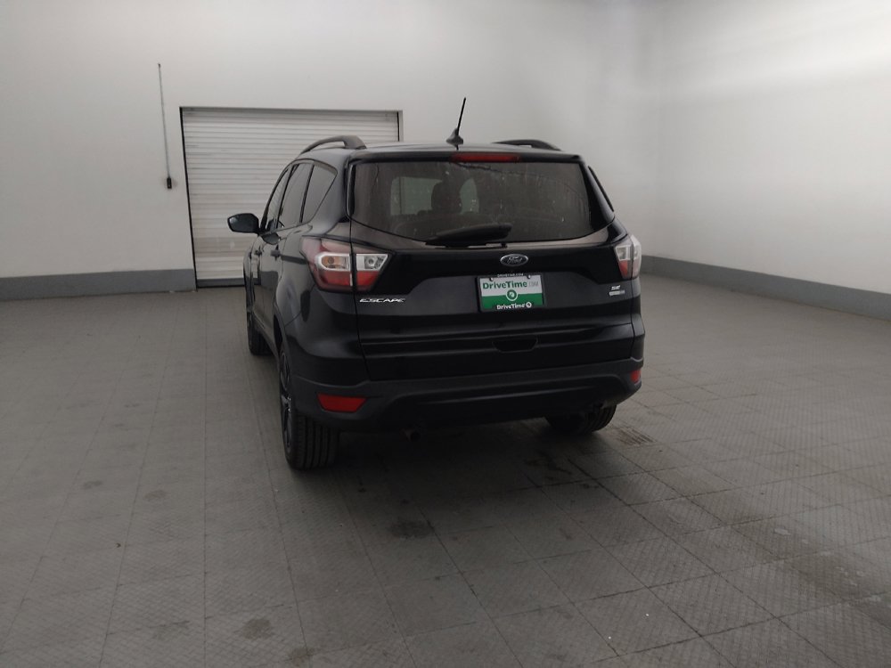 Used 2018 Ford Escape SE w/ SE Sport Appearance Package AWD/4WD image 6
