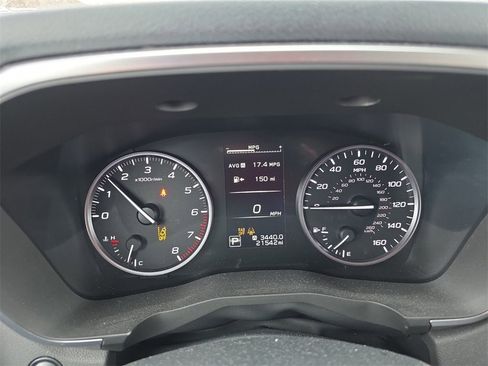 Used 2023 Subaru Ascent Premium w/ Convenience Package image 16