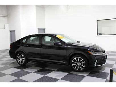 Used 2025 Volkswagen Jetta SE