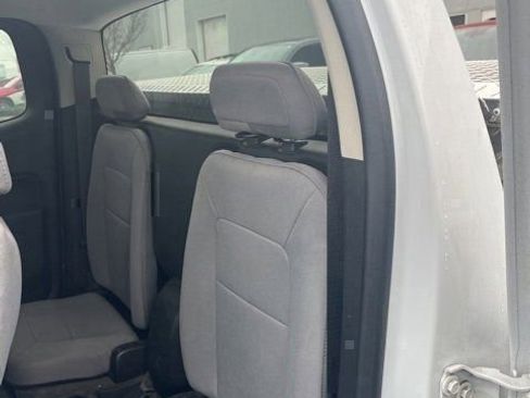 Used 2021 Chevrolet Colorado W/T w/ WT Convenience Package image 9