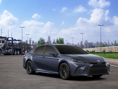 New 2026 Toyota Camry SE FWD image 17