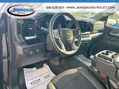 Used 2024 Chevrolet Silverado 1500 LT image 10