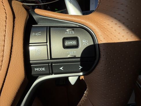 Used 2026 Lexus LC 500 Coupe w/ Dynamic Handling Package RWD image 20